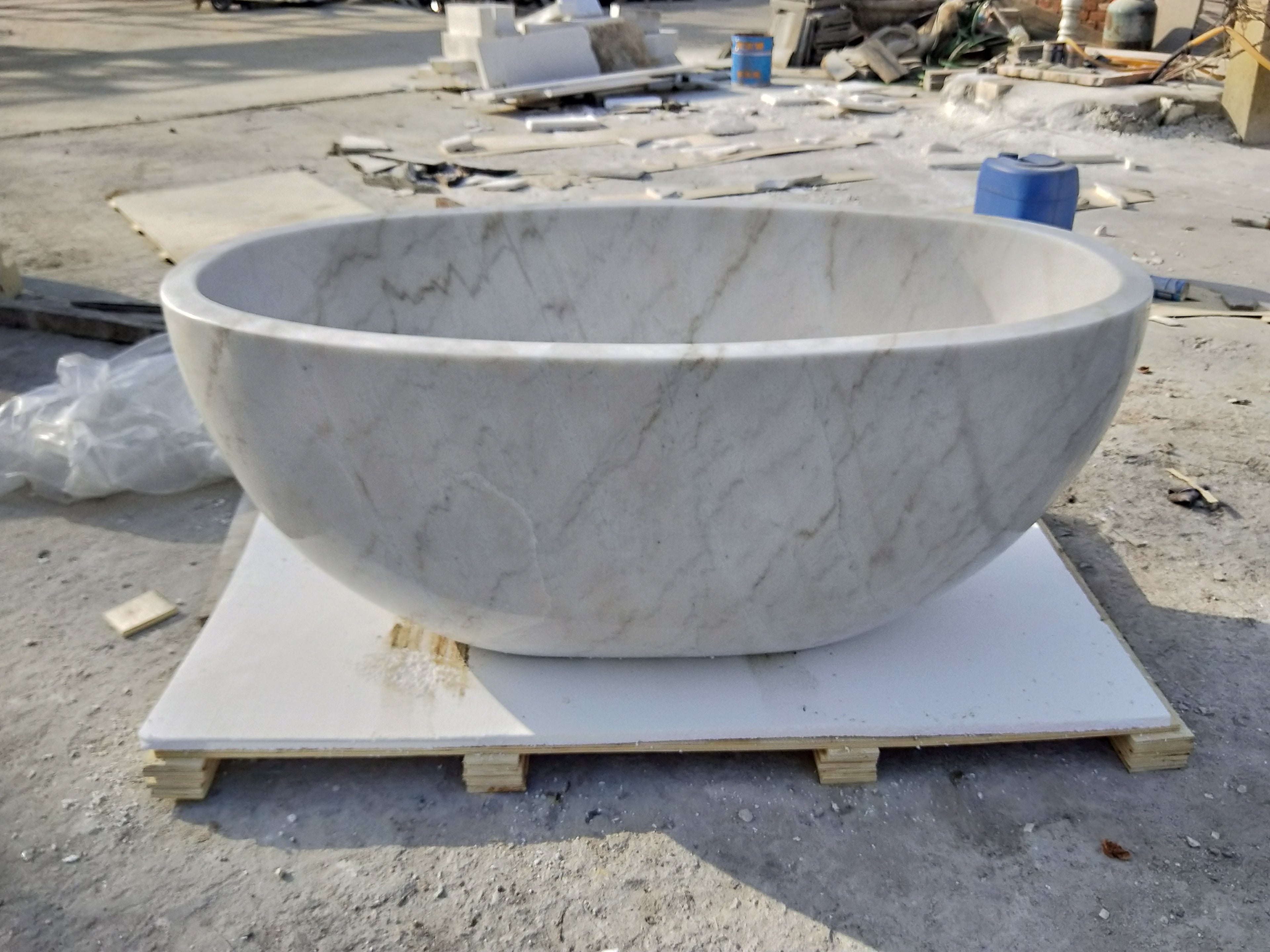 Hand Carved Natural Marble Bathtub | Freestanding Luxury Tub